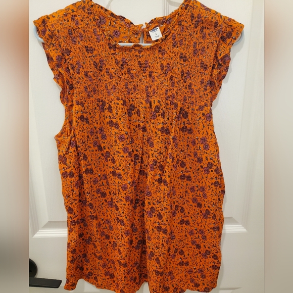 Smocked floral tank, size L - Picture 1 of 7